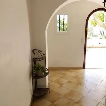 06av3 - Bas De Dans Un Cadre Magnifique ! أنتيب